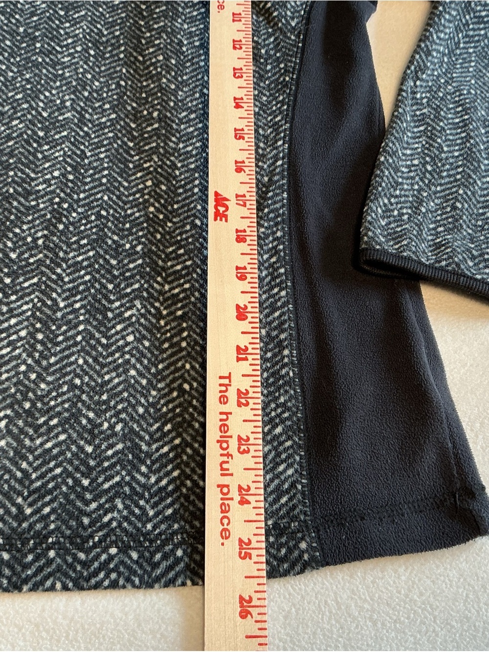 Women’s Heather Gray Half-Zip fleece Pullover - Picture 5 of 13